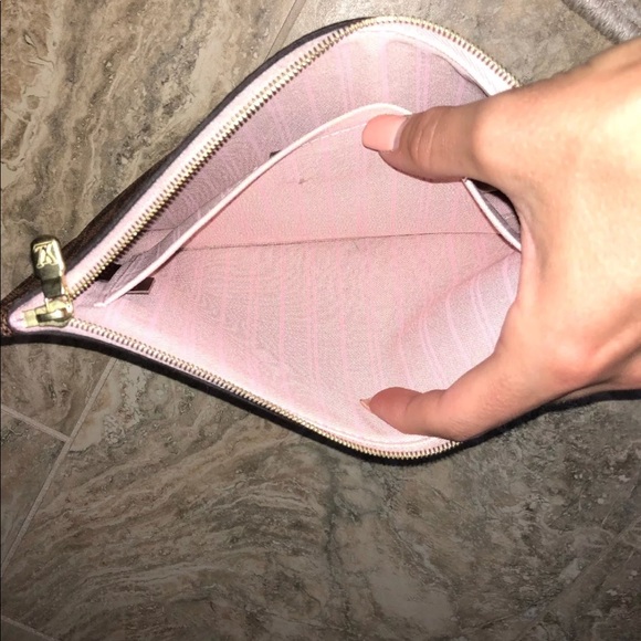 Louis Vuitton neverfull Pochette - Picture 7 of 8